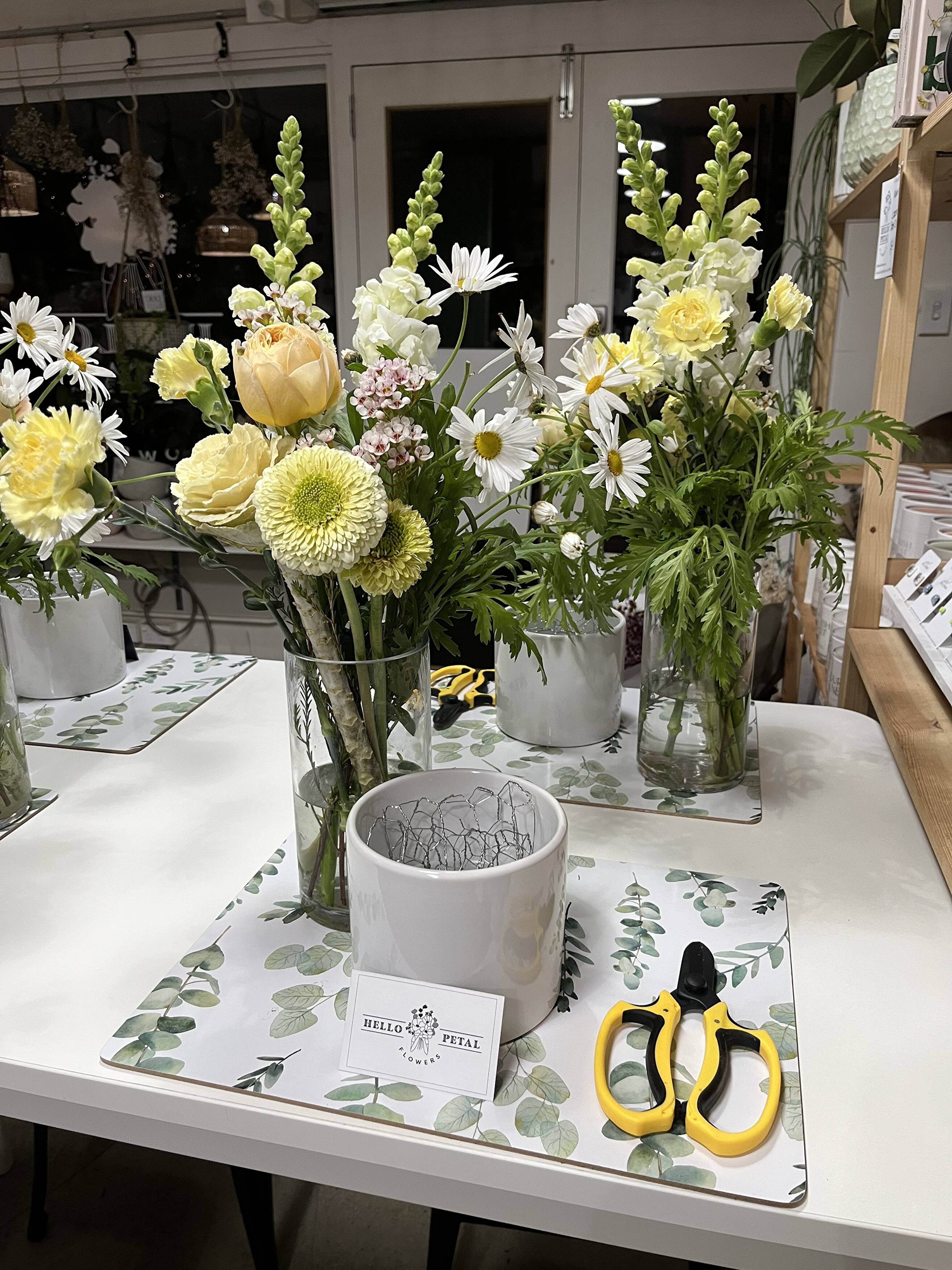 Hello petal flowers discount